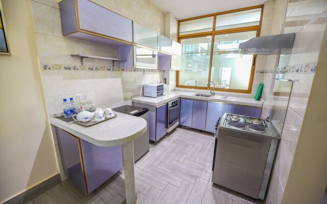 Bmk House Apartments