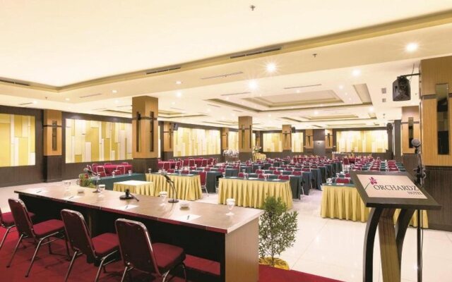 Hotel Orchardz Jayakarta
