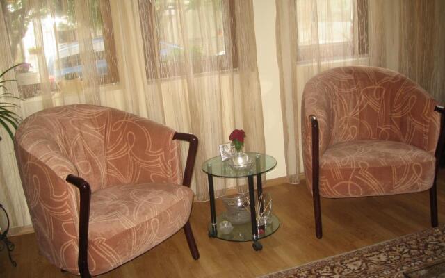 Guest House Katerkovi