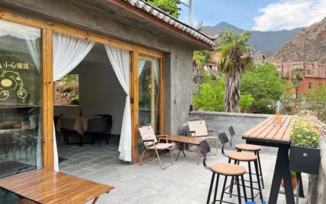 Nuodeng Banshan Courtyard Chinese Inn – Outside – Dali