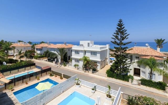 Nireas Seaview Villa