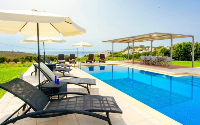 Pool Villa Stella Crete 500mt From sea