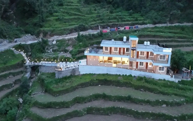 Yashasvi Himalayan Resort
