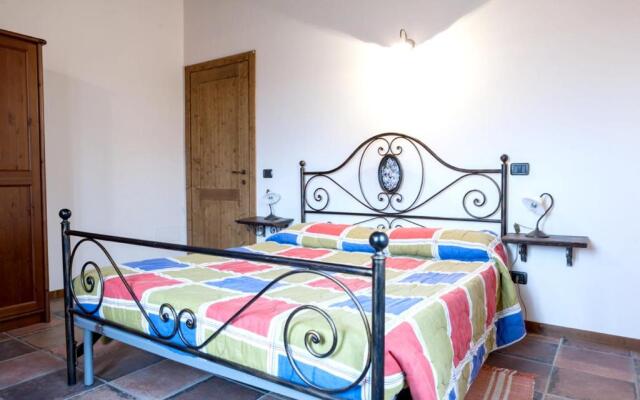 House With 3 Bedrooms in Castelbellino, With Pool Access and Wifi - 30