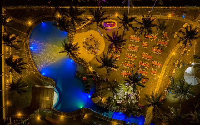 Sun N Sand Beach Resort