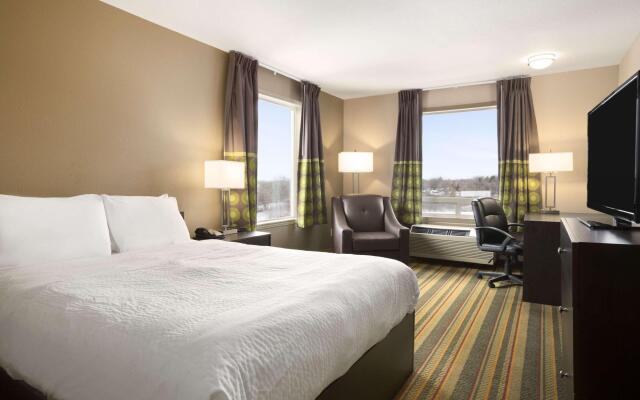 Spark by Hilton Woodstock