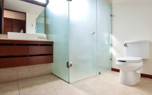 Borneo 106 Alamar - 3 Br Apts