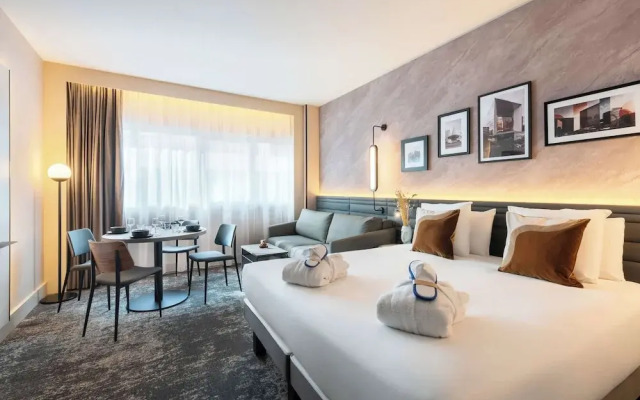 Novotel Paris La Défense Nanterre