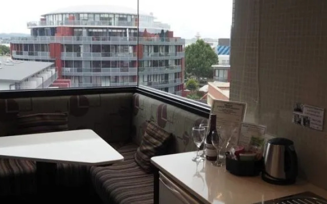 Fountainside Hotel