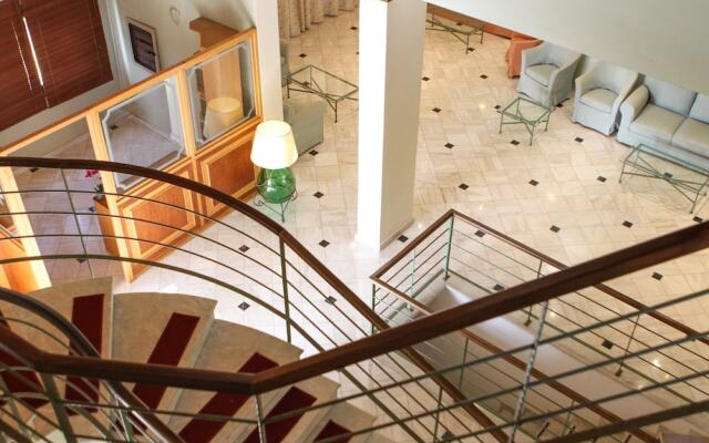 Lofos Hotel