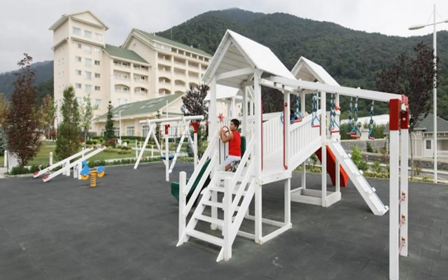 Qafqaz Riverside Resort Hotel