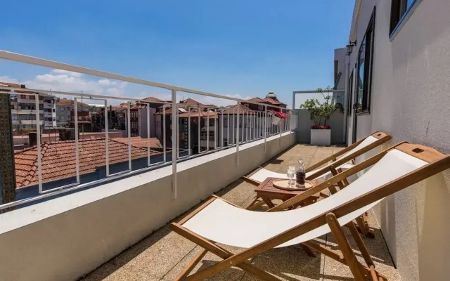 Porto Haven - Terrace Penthouse Downtown with AC