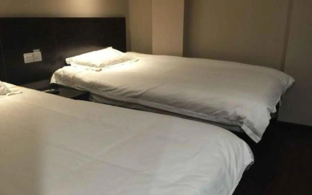 Fengxing Hostel