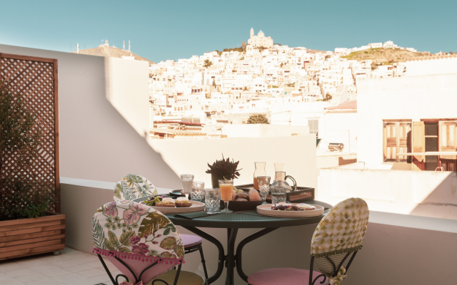 Castro Hotel Syros