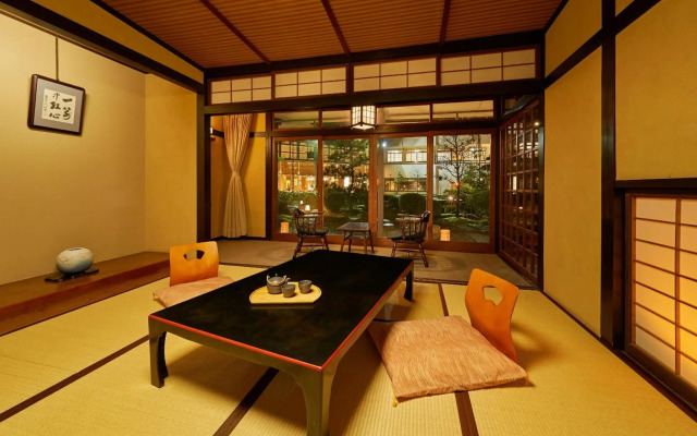 Ooedo Onsen Monogatari Premium Saiki Bekkan