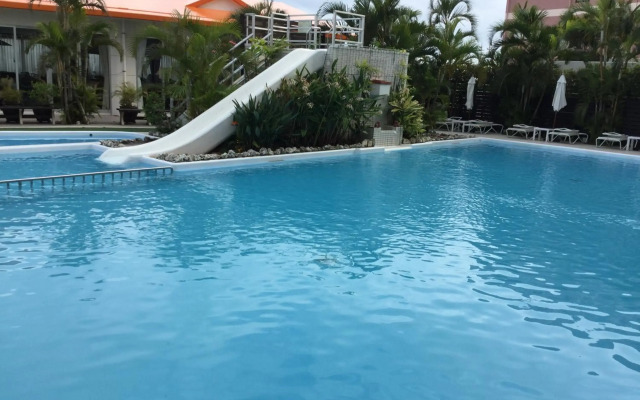 Hotel GranView Garden Okinawa
