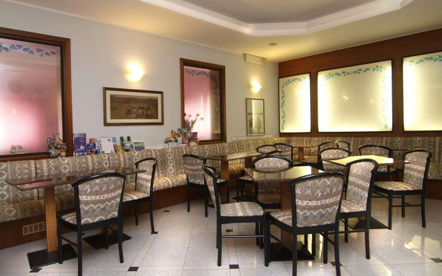 Hotel Villa Rosa