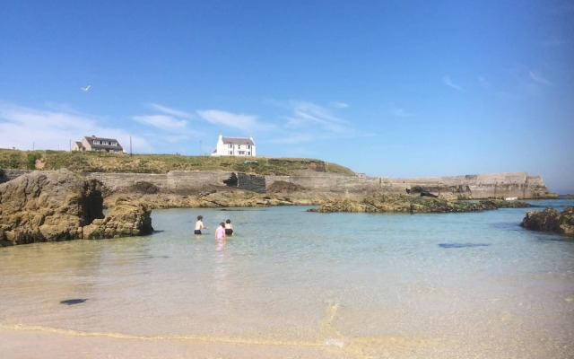 Hebrides Bothy - Glamping