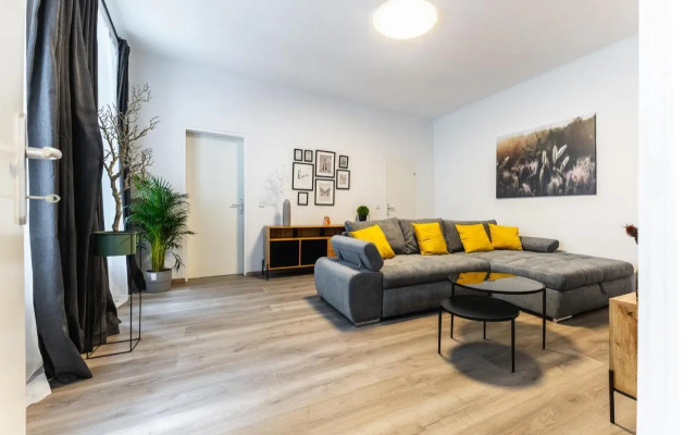 Modern and lovely apartment next to subway station