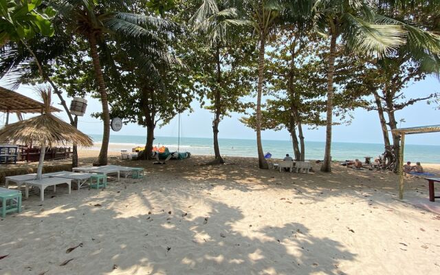 Beach House Camp