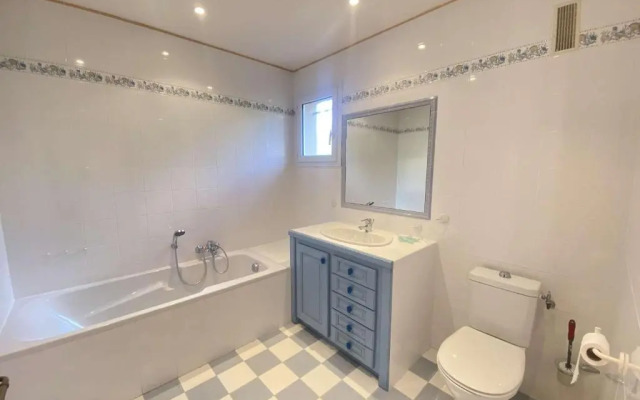 Villa Porticcio, 5 pièces, 8 personnes - FR-1-61-574