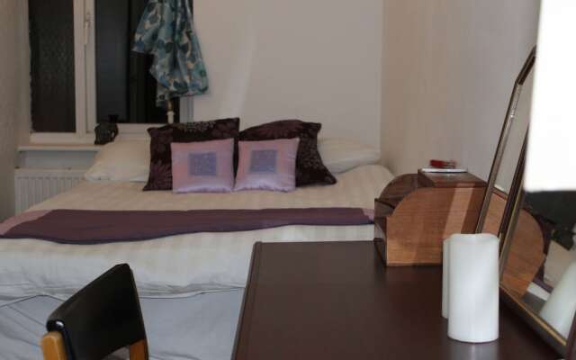 LALL Motel