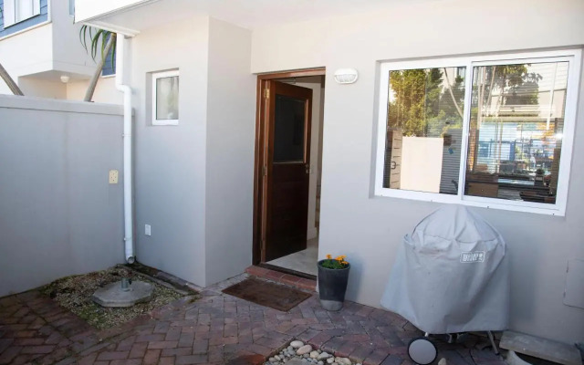 Waterfront 47 Spinniker