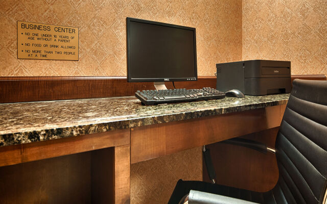 Quality Inn & Suites