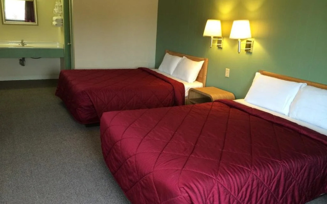Super 7 Motel Sedalia