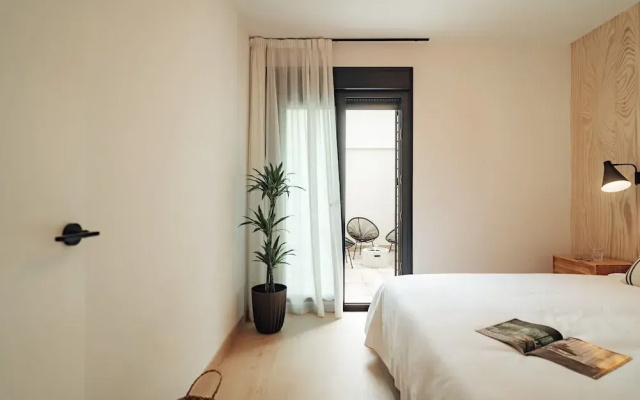 Los Olivos Apartments by Olala Homes