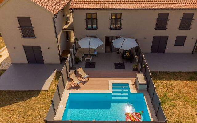 Villa NiA