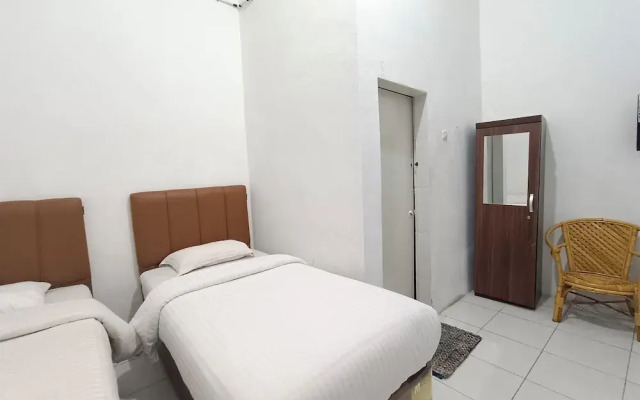 OYO 92207 Hotel Koperasi