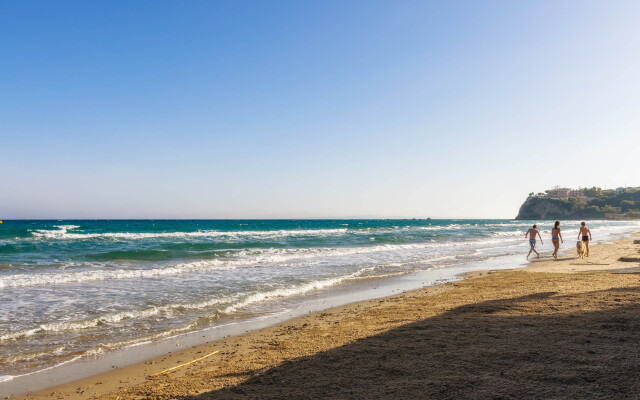 Iakinthos Tsilivi Beach