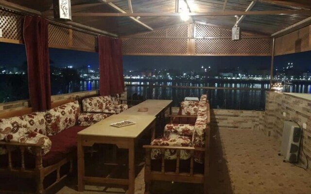 Immaculate 1-bed Apartment in Al Bairat