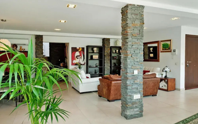 Dream Villa With Pool in Ingenio