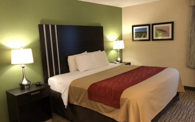 Inn at Clinton