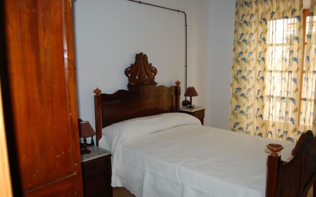 Casa N7 Barri Vell