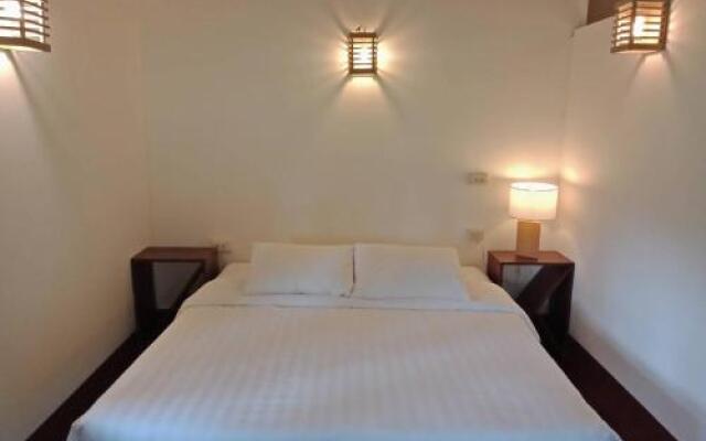 Khaokhoherbary Organic Farm & Resort