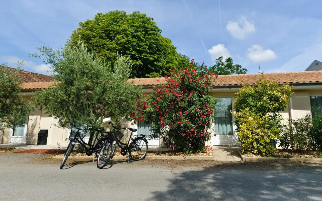 Logis Hôtel l'Oliveraie