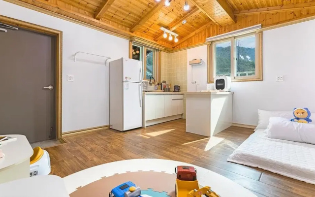 Pocheon Secret Kids Family Poolvilla Spa Pension