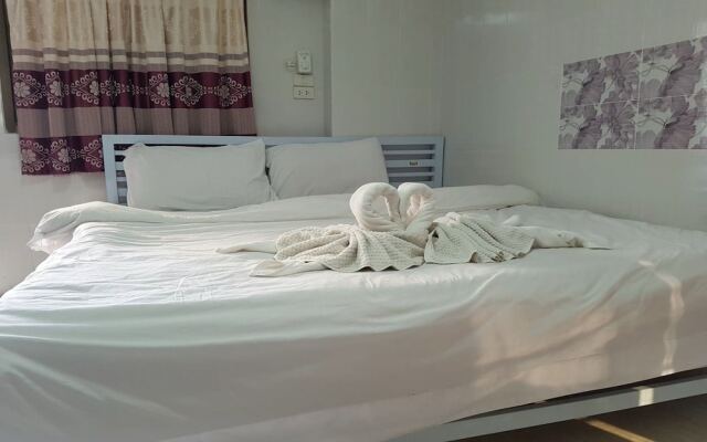 Airportlink Lardkrabang Mansion