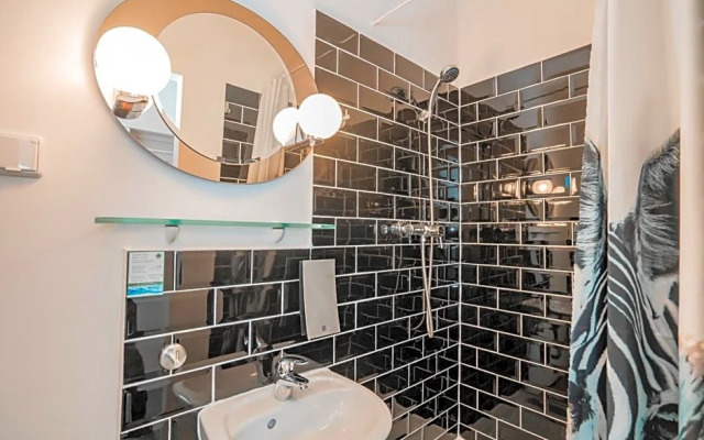 Motel Home by Vivere Stays