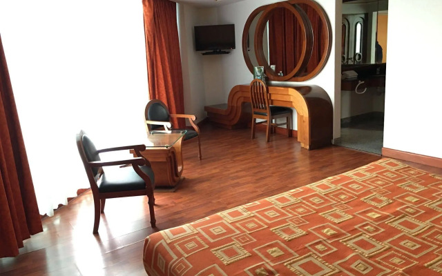 Hotel Escala Siglo XXI