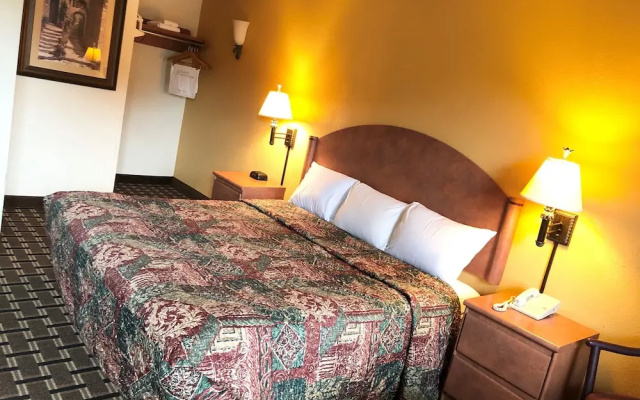 University Inn and Suites Tallahassee