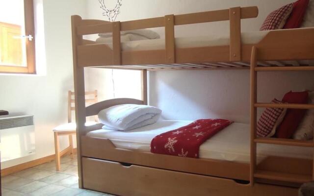 Appartement Saint-Jean-d'Aulps, 3 pièces, 7 personnes - FR-1-573-80