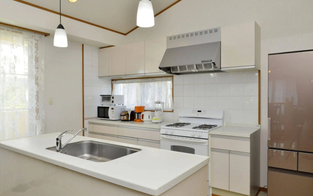 Maeda Biru House