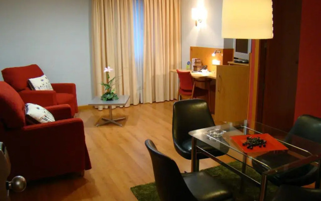 Hotel Reconquista