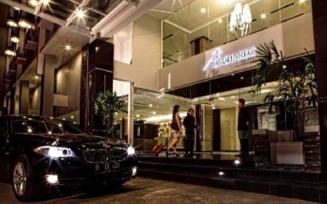 Orchardz Hotel Ayani