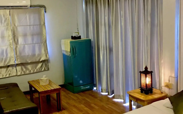 Phunyanuch Hotel