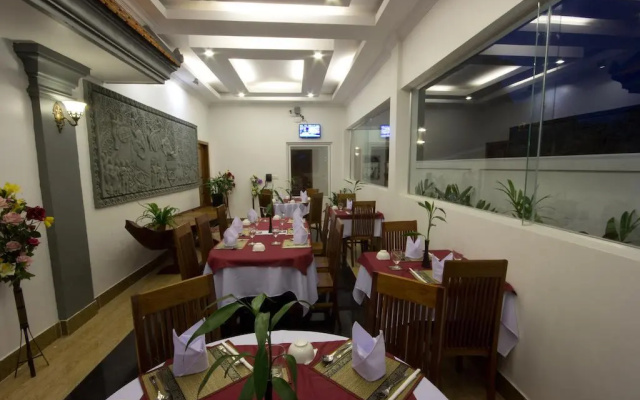 SARYBOTR Angkor Boutique Hotel